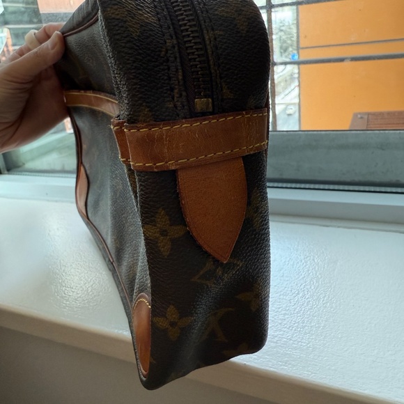 Louis Vuitton Vintage COMPIEGNE POUCH CLUTCH 28 - Picture 5 of 10